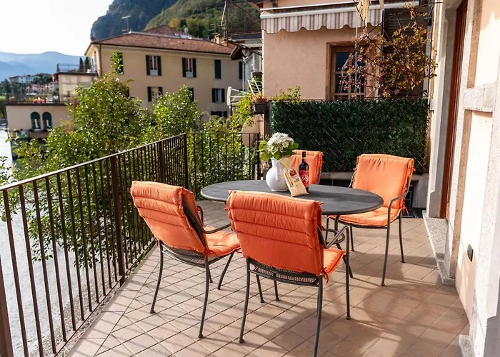 By The 29 - By Lovecomo Semesterbostad