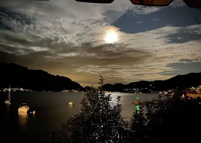 By The 29 - By Lovecomo Semesterbostad *