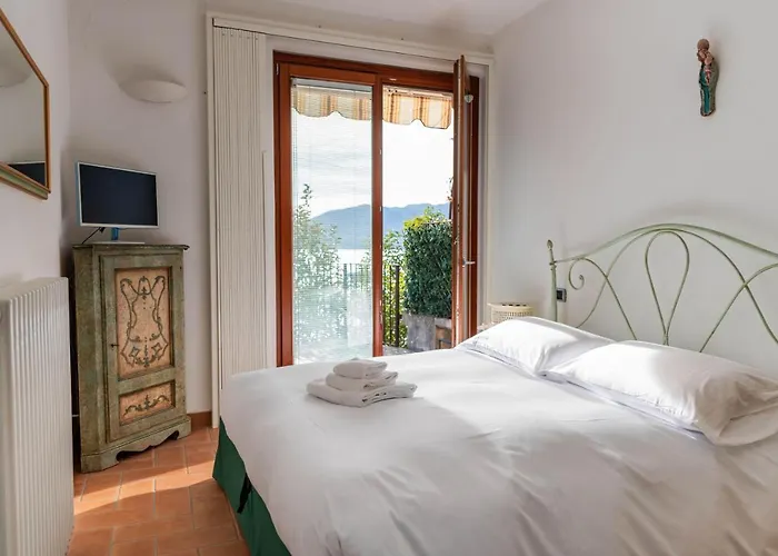 By The 29 - By Lovecomo Semesterbostad Menaggio